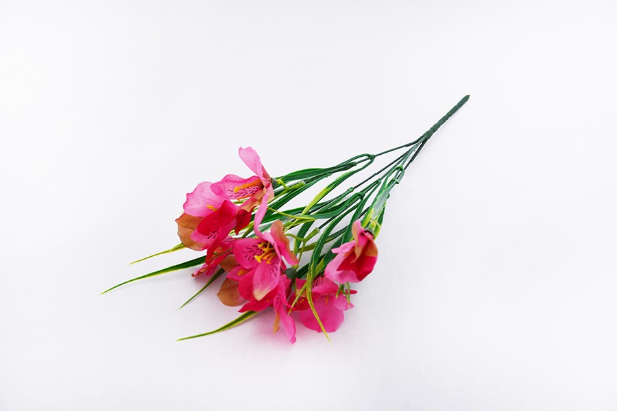 Zväzok umelých kvetín ALSTROMÉRIA ružový Zväzok umelých kvetín ALSTROMÉRIA ružový