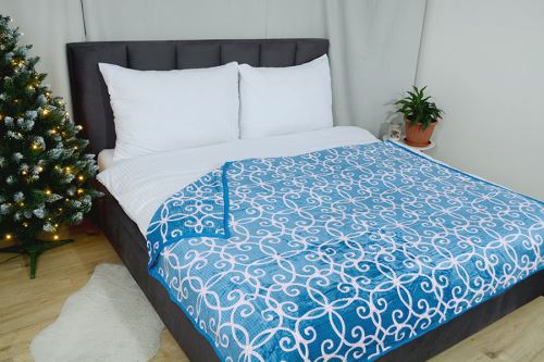 Mikroflanelová deka ORNAMENT 150x200 cm (2)